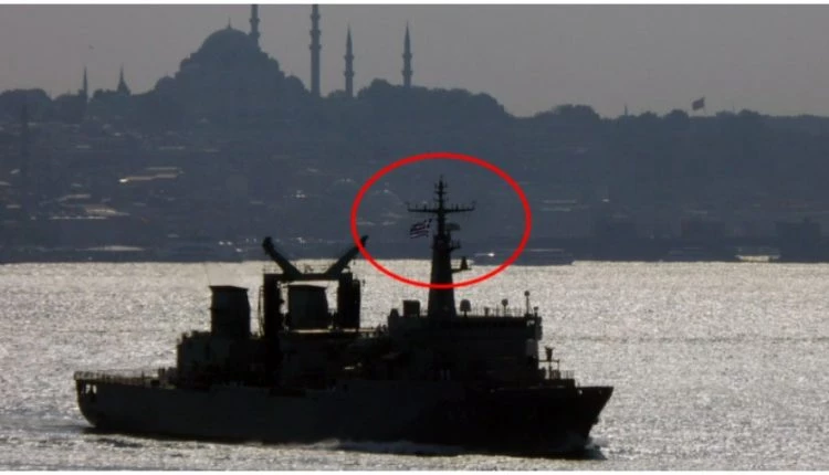 Το μεγαλύτερο πλοίο του Ελληνικού Πολεμικού Ναυτικού – Καμαρώστε το σαν περνά τα Στενά του Βοσπόρου με την Γαλανόλευκη ψηλά